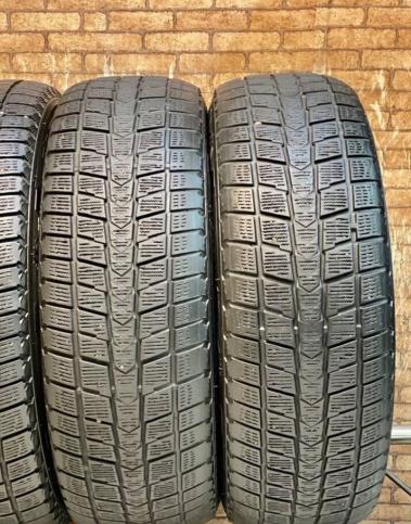 Nexen Winguard Ice 235/65 R17