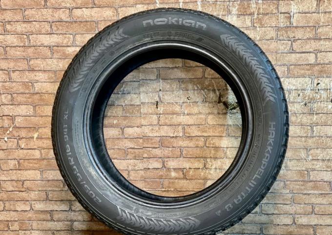 Nokian Tyres Hakkapeliitta 8 205/55 R16