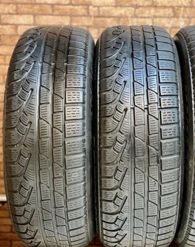 Pirelli Winter Sottozero 210 Serie II 205/65 R17