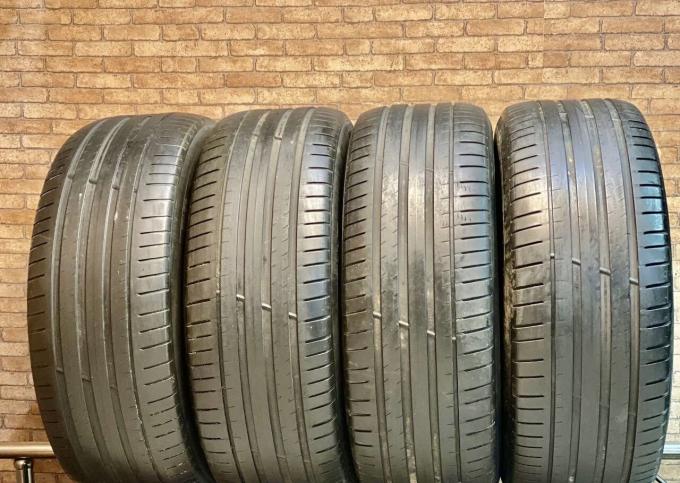 Michelin Pilot Sport 4 SUV 265/60 R18