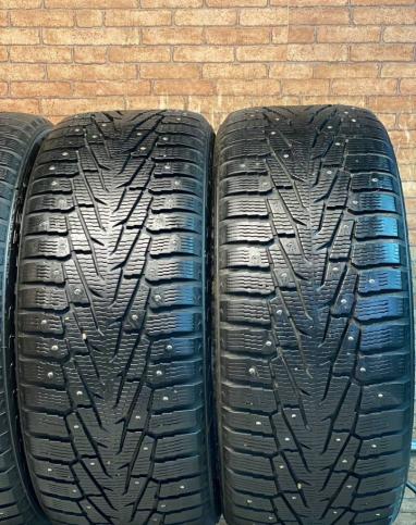 Nokian Tyres Hakkapeliitta 7 SUV 275/45 R20