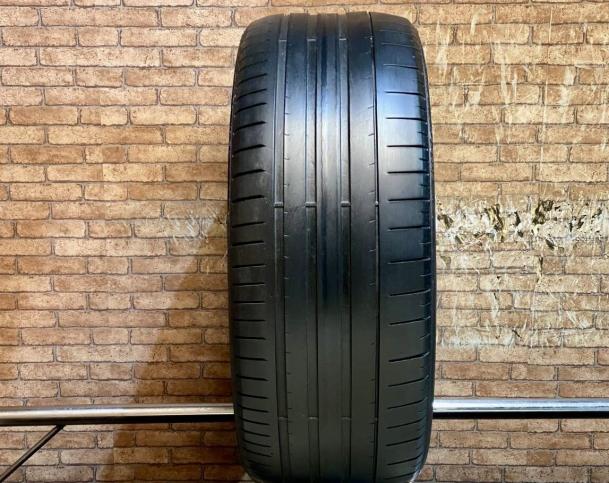 Pirelli P Zero PZ4 285/45 R20