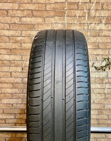 Michelin Primacy 4 215/55 R16