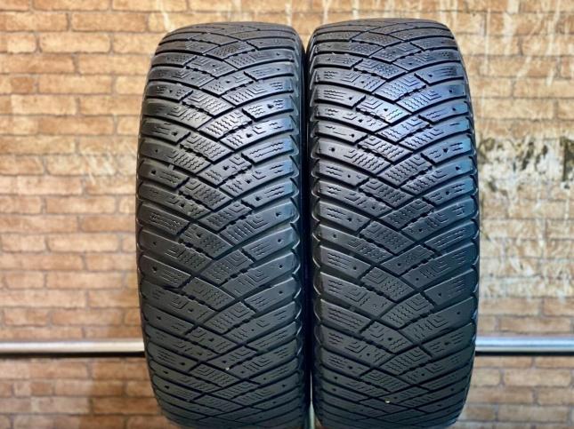 Goodyear Ultragrip Ice Arctic 205/55 R16