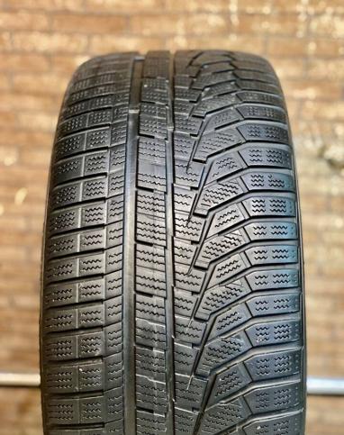 Hankook Winter I'Cept Evo2 W320 245/45 R17