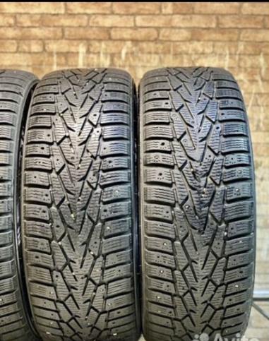 Nokian Tyres Nordman 7 215/60 R17