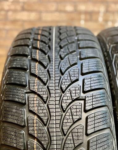 Bridgestone Blizzak LM-32 215/45 R20