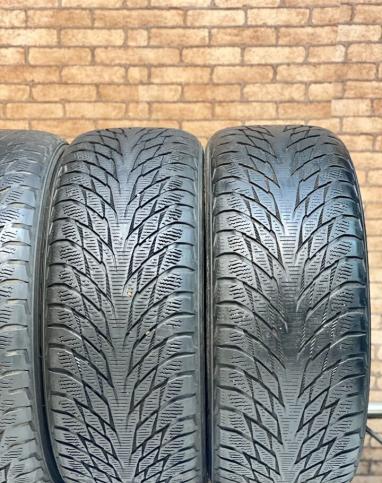 Nokian Tyres Hakkapeliitta R2 235/55 R17