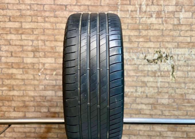 Bridgestone Turanza T005 235/35 R19