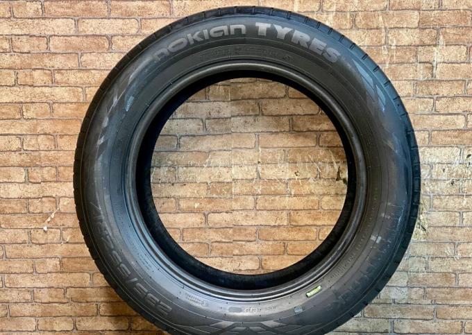 Nokian Tyres Hakka Black 2 235/55 R17