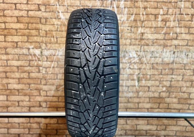 Nokian Tyres Hakkapeliitta 7 215/55 R17