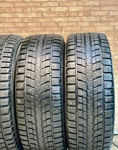 Dunlop SP Winter Ice 01 235/65 R17