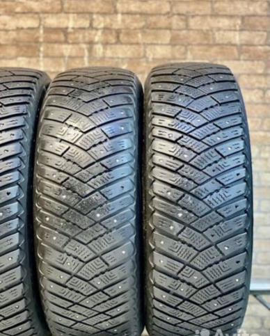 Goodyear Ultragrip Ice Arctic 185/65 R15