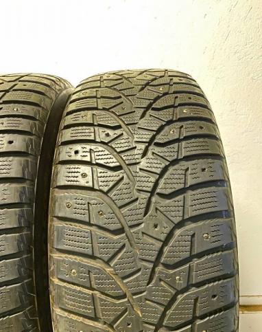 Bridgestone Blizzak Spike-02 SUV 285/60 R18