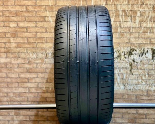 Pirelli P Zero PZ4 275/30 R21