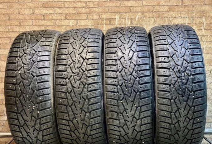 Nokian Tyres Nordman 7 215/60 R17