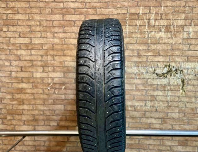 Bridgestone Ice Cruiser 7000 215/70 R16