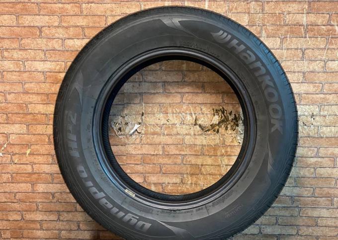 Hankook Dynapro HP2 RA33 235/65 R17