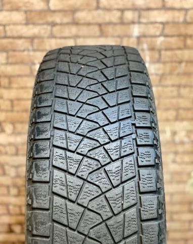 Bridgestone Blizzak DM-Z3 235/65 R17