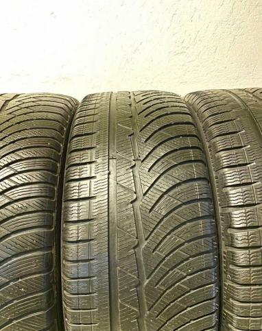 Michelin Pilot Alpin PA4 235/55 R17