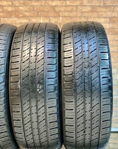 Kumho Crugen Premium KL33 215/60 R17