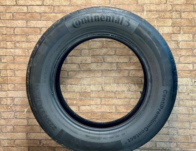 Continental ContiPremiumContact 5 225/65 R17