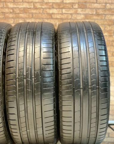 Pirelli P Zero PZ4 245/50 R19