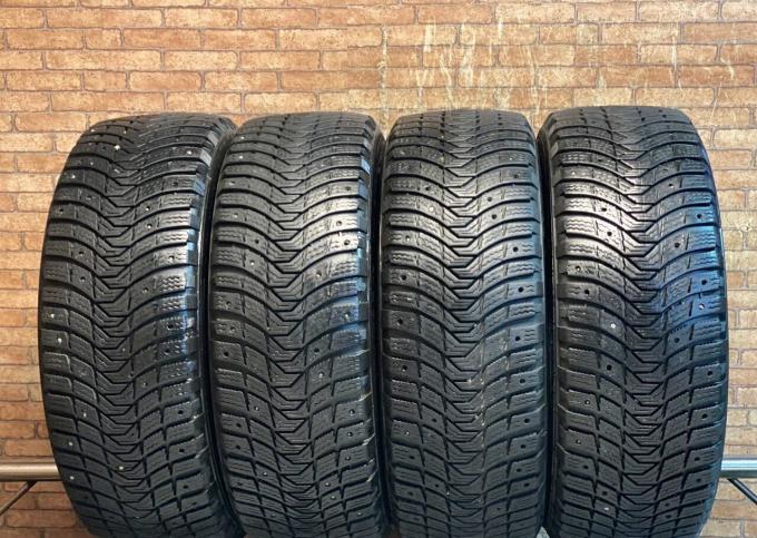 Michelin X-Ice North 3 205/55 R16