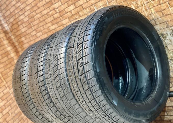 Nexen Winguard Ice SUV 235/65 R17