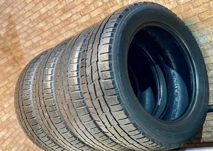 Michelin Agilis Alpin 215/60 R17