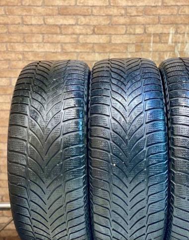 Goodyear UltraGrip Ice 2+ 235/55 R17