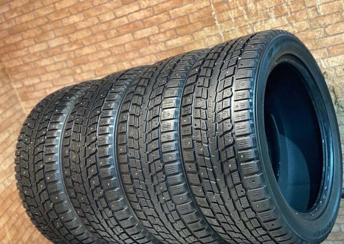 Dunlop SP Winter Ice 01 215/50 R17