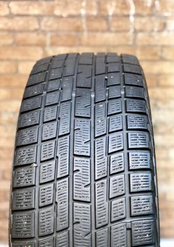 Yokohama Ice Guard IG30 205/55 R16