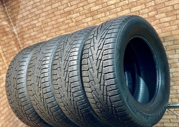 Nokian Tyres Hakkapeliitta 7 SUV 285/60 R18