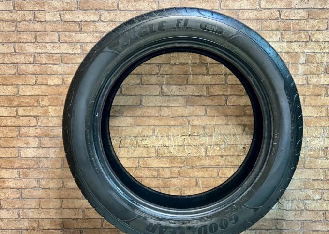 Goodyear Eagle F1 Asymmetric 2 SUV 285/45 R20