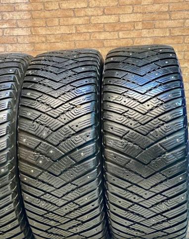 Goodyear UltraGrip Ice Arctic SUV 285/60 R18