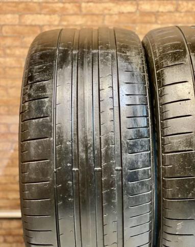 Pirelli P Zero PZ4 275/35 R21