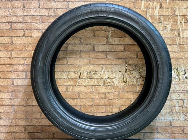 Nokian Tyres Hakka Black 2 225/45 R19