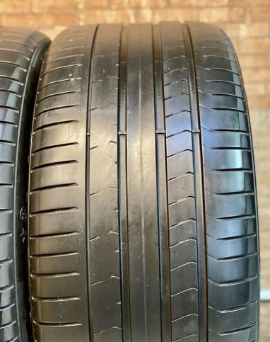 Pirelli P Zero PZ4 315/35 R21