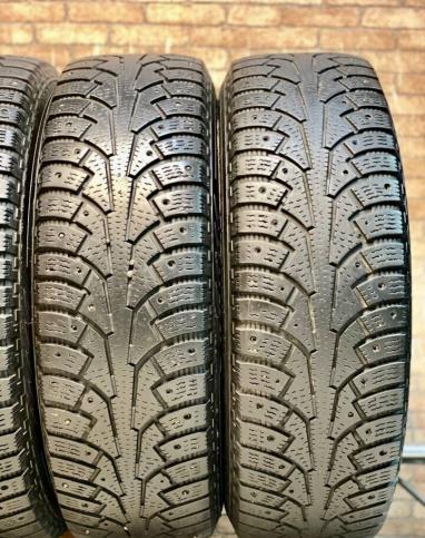 Nokian Tyres Hakkapeliitta 5 SUV 215/70 R16