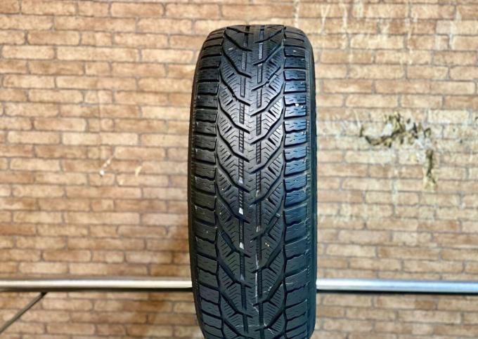 Tigar Winter 215/60 R16