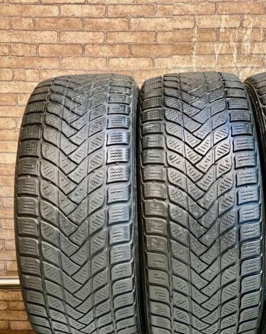 Delinte Winter WD6 215/50 R17