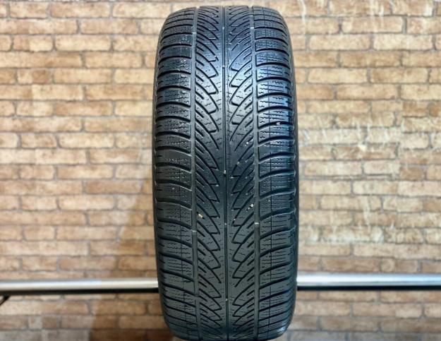 Goodyear UltraGrip 8 Performance 215/55 R16