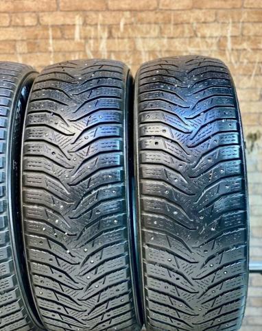 Kumho WinterCraft Ice WI31 215/60 R17