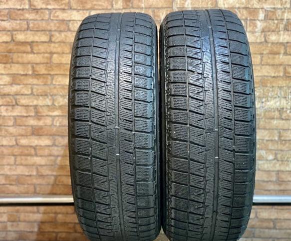 Bridgestone Blizzak Revo GZ 215/60 R16