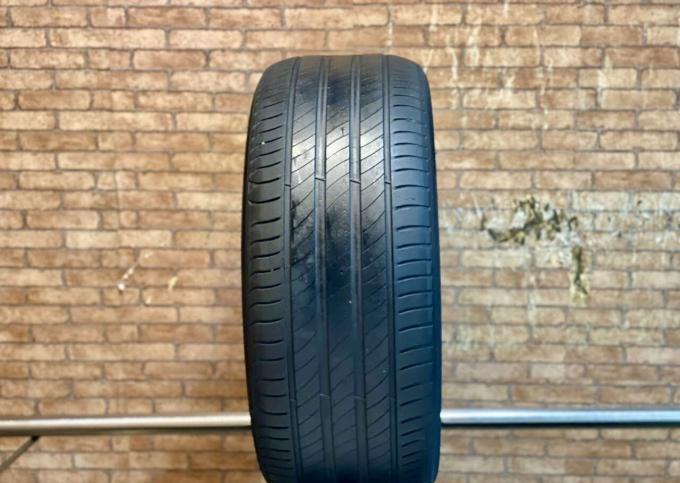 Michelin Primacy 4 245/45 R18