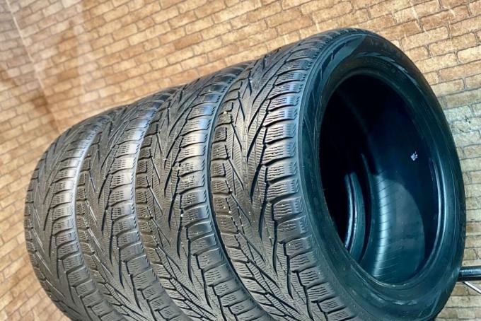 Nokian Tyres Hakkapeliitta R2 SUV 255/50 R19