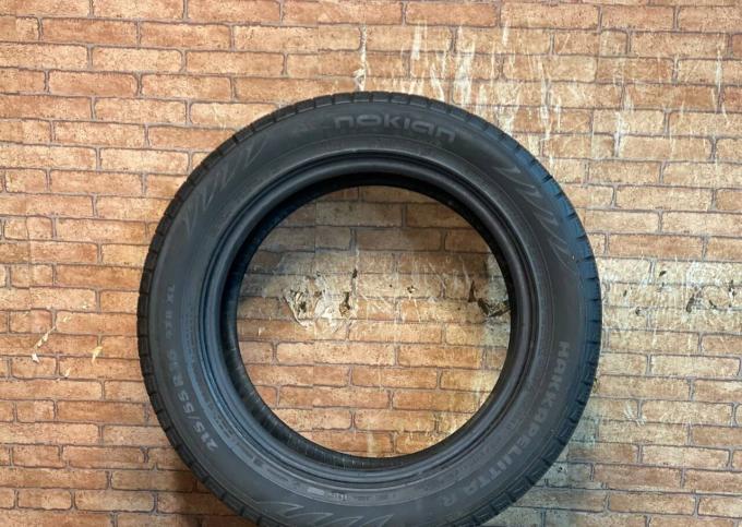 Nokian Tyres Hakkapeliitta R 215/55 R16