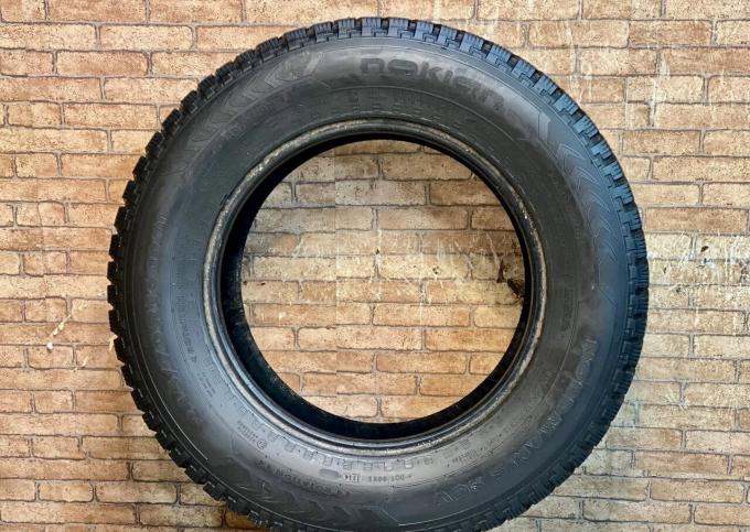 Nokian Tyres Nordman 5 SUV 215/70 R16