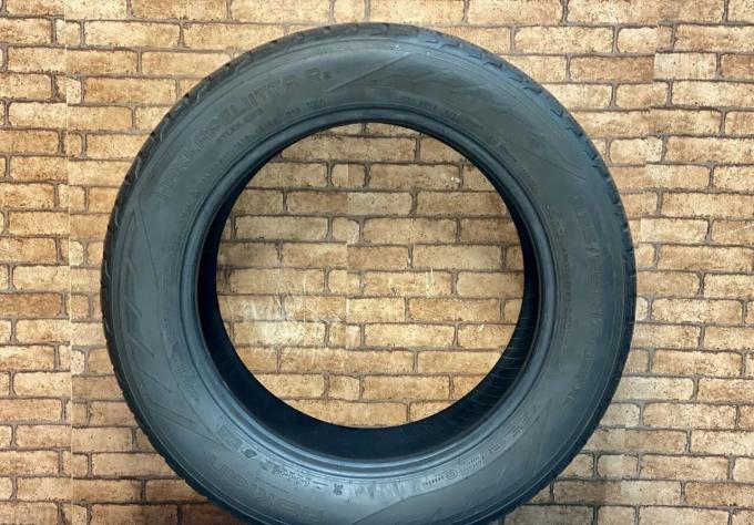 Nokian Tyres Hakkapeliitta R2 235/55 R17